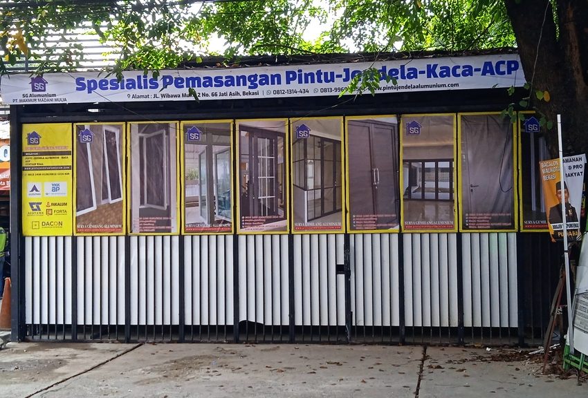 Lokasi Toko Kusen Aluminium Bekasi Timur Termurah 1 toko kusen aluminium bekasi timur - tampak depan surya gemilang 4 1