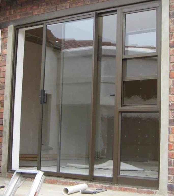 Pintu Sliding Aluminium di Depok