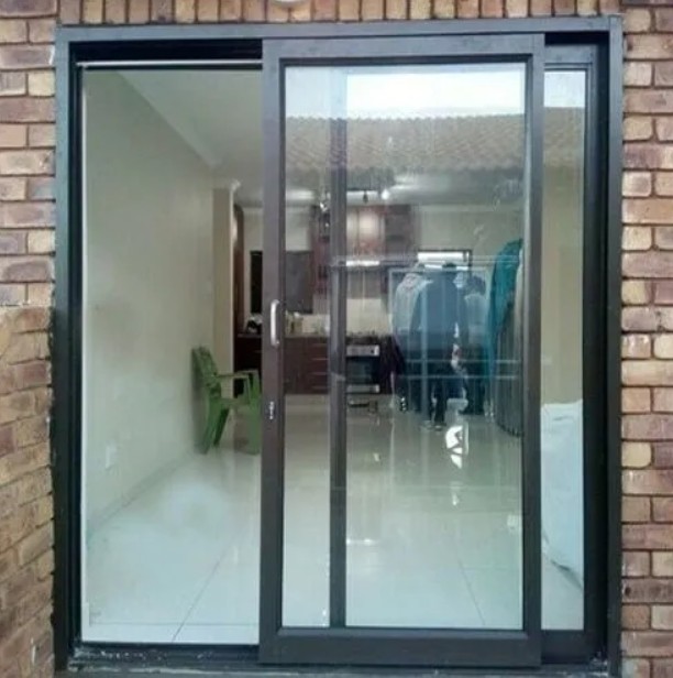 Pintu Sliding Aluminium di Depok