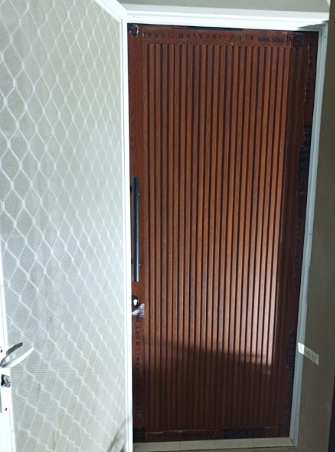 Pintu Aluminium Minimalis di Depok