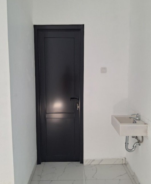 Kontraktor Pintu Aluminium di Bekasi