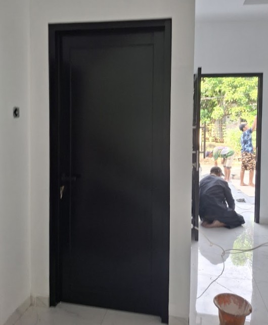 Kontraktor Pintu Aluminium di Bogor Terbaik | Surya Gemilang 7 Kontraktor Pintu Aluminium di Bogor