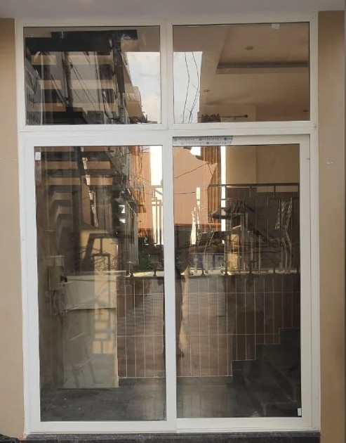 Aplikator Kusen Aluminium di Depok