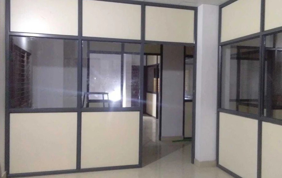 Jasa Pasang Partisi Aluminium di Jakarta Selatan