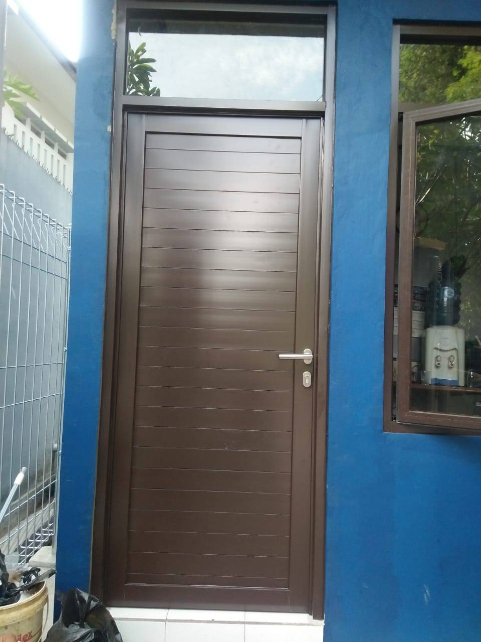 harga pintu kawat nyamuk coklat